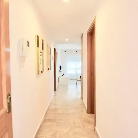 Apartamento En La Carihuela A 1 Minuto De La Playa * Torremolinos